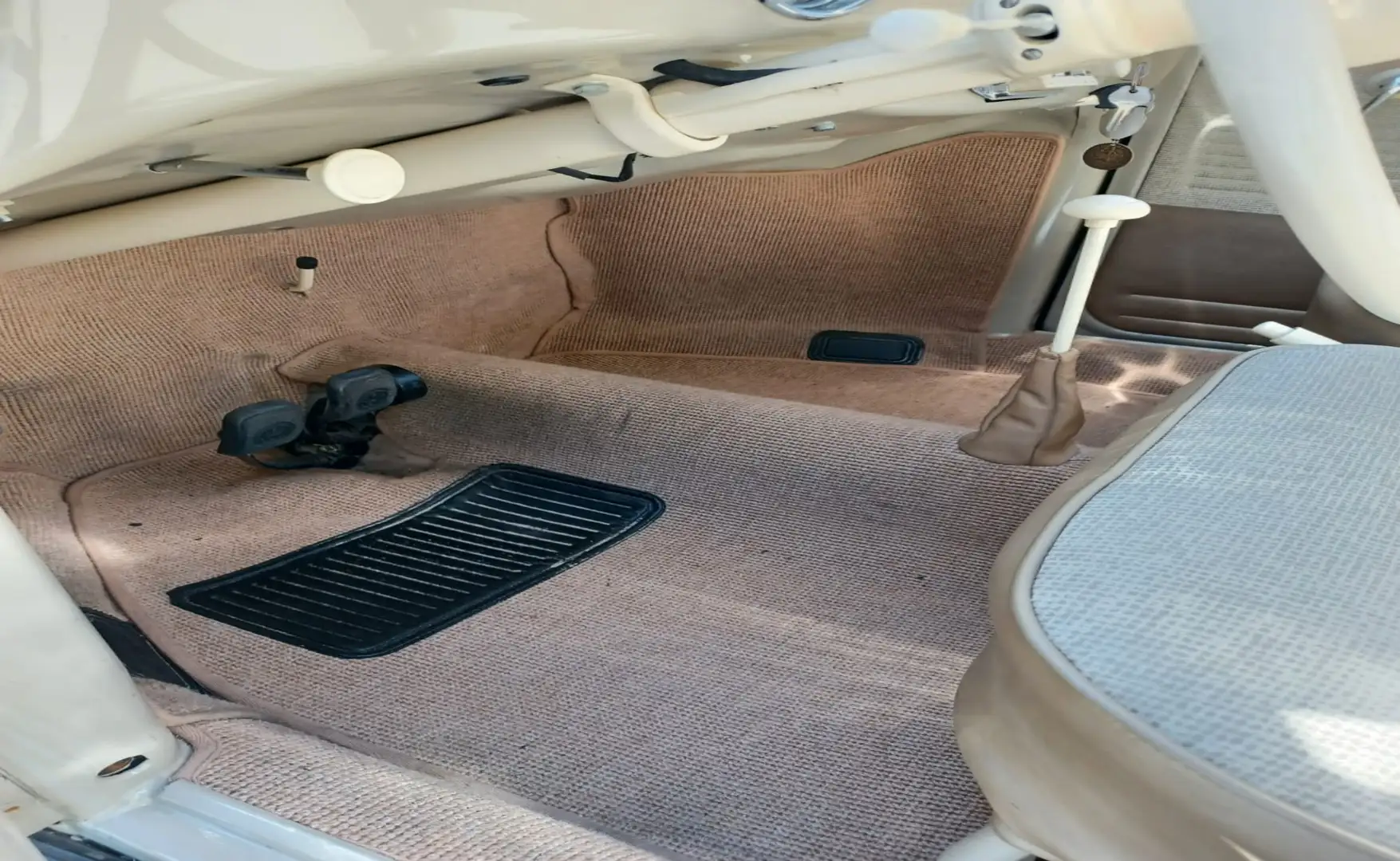 Volkswagen Käfer Bej - 2