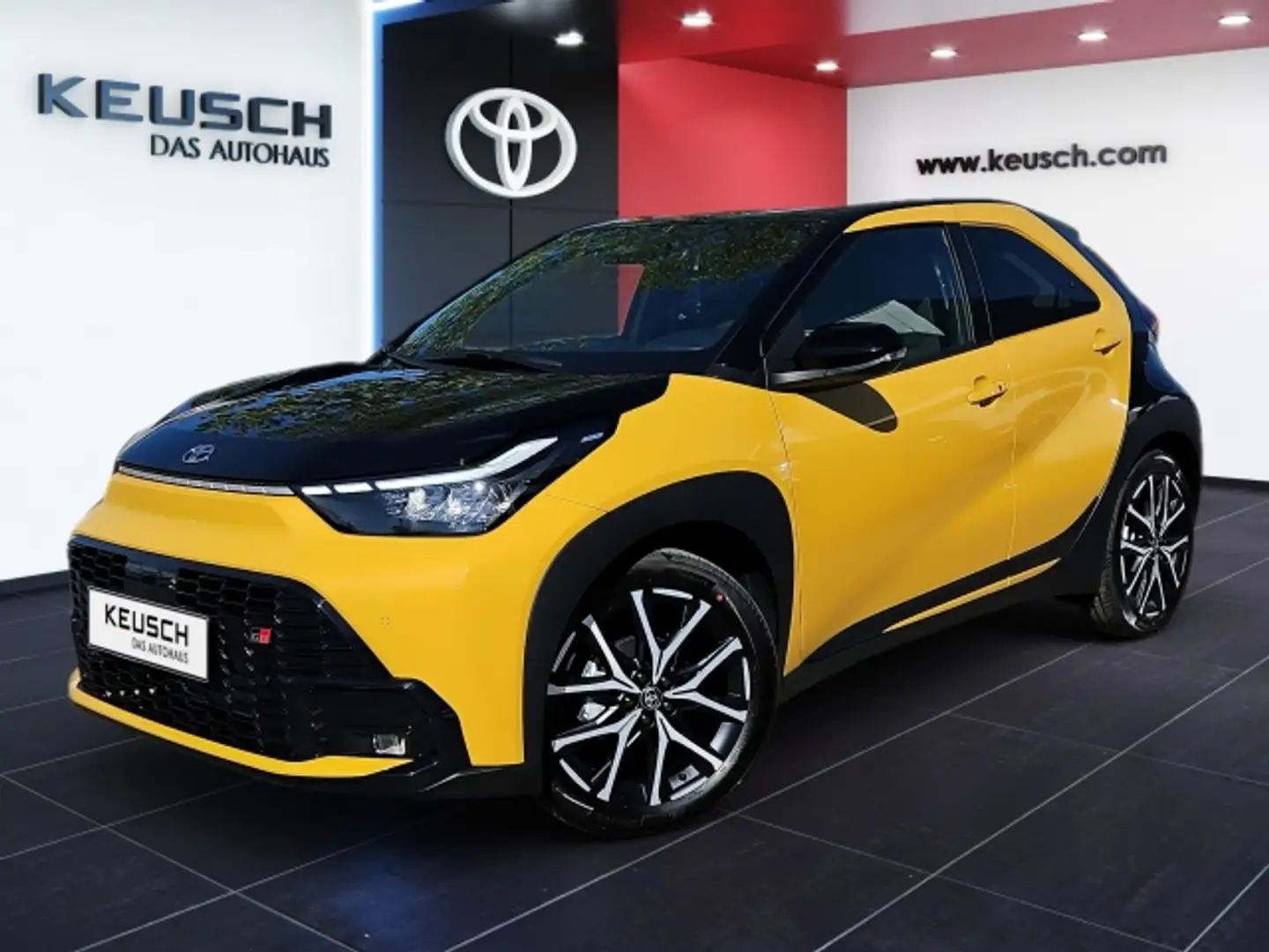 Toyota Aygo X Aygo X 5-Türer GR SPORT 1,5 l Hybrid Stufenlose Au Gelb - 2