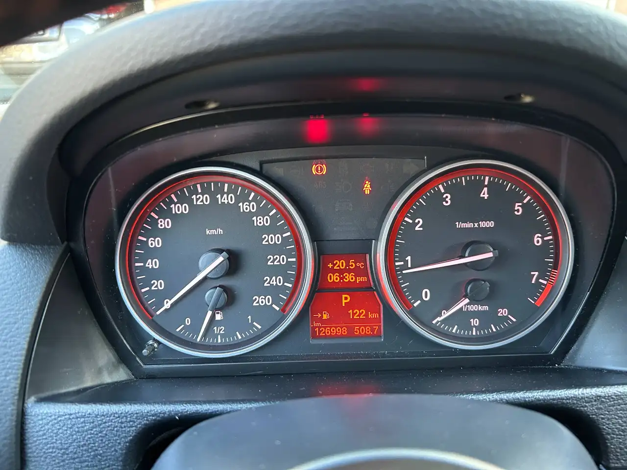 BMW X1 снимка BMW X1