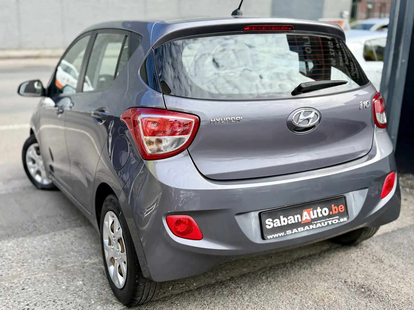Hyundai i10 1.0i • AIRCO • LED • EURO 6 B • GARANTI 12 - 2