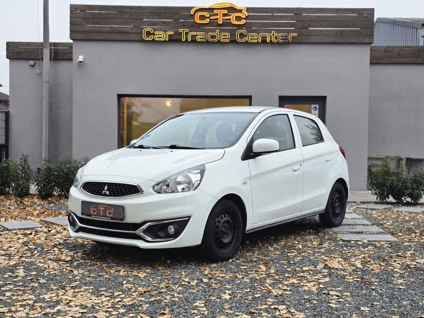 Mitsubishi Space Star Basis/1.Hd/EURO6/TÜV 08/2026/EXPORT Blanc - 1