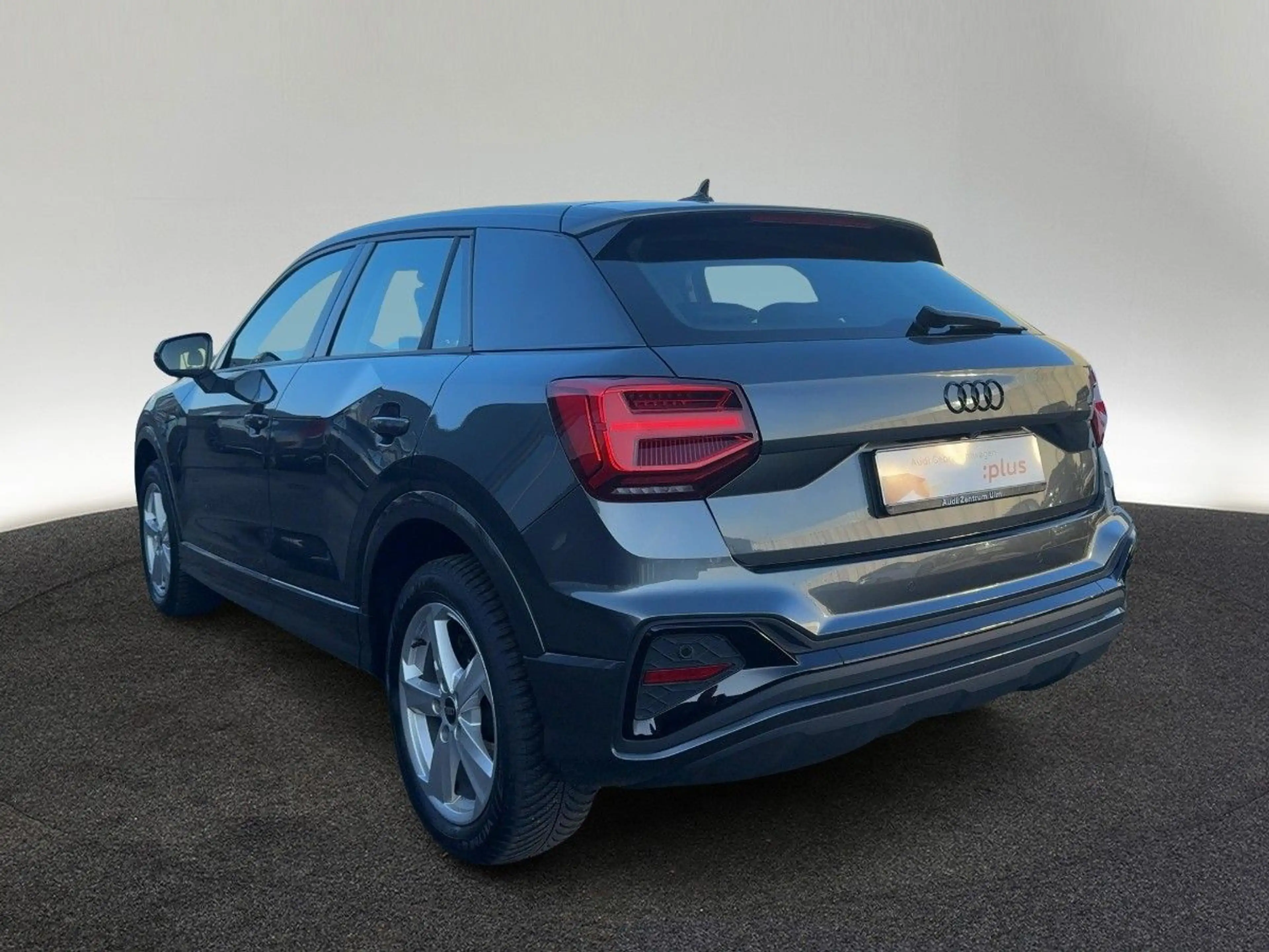 Audi Q2 S line 30 TDI MATRIX PANO KAM EL-HECKKL. SHZ — photo 4