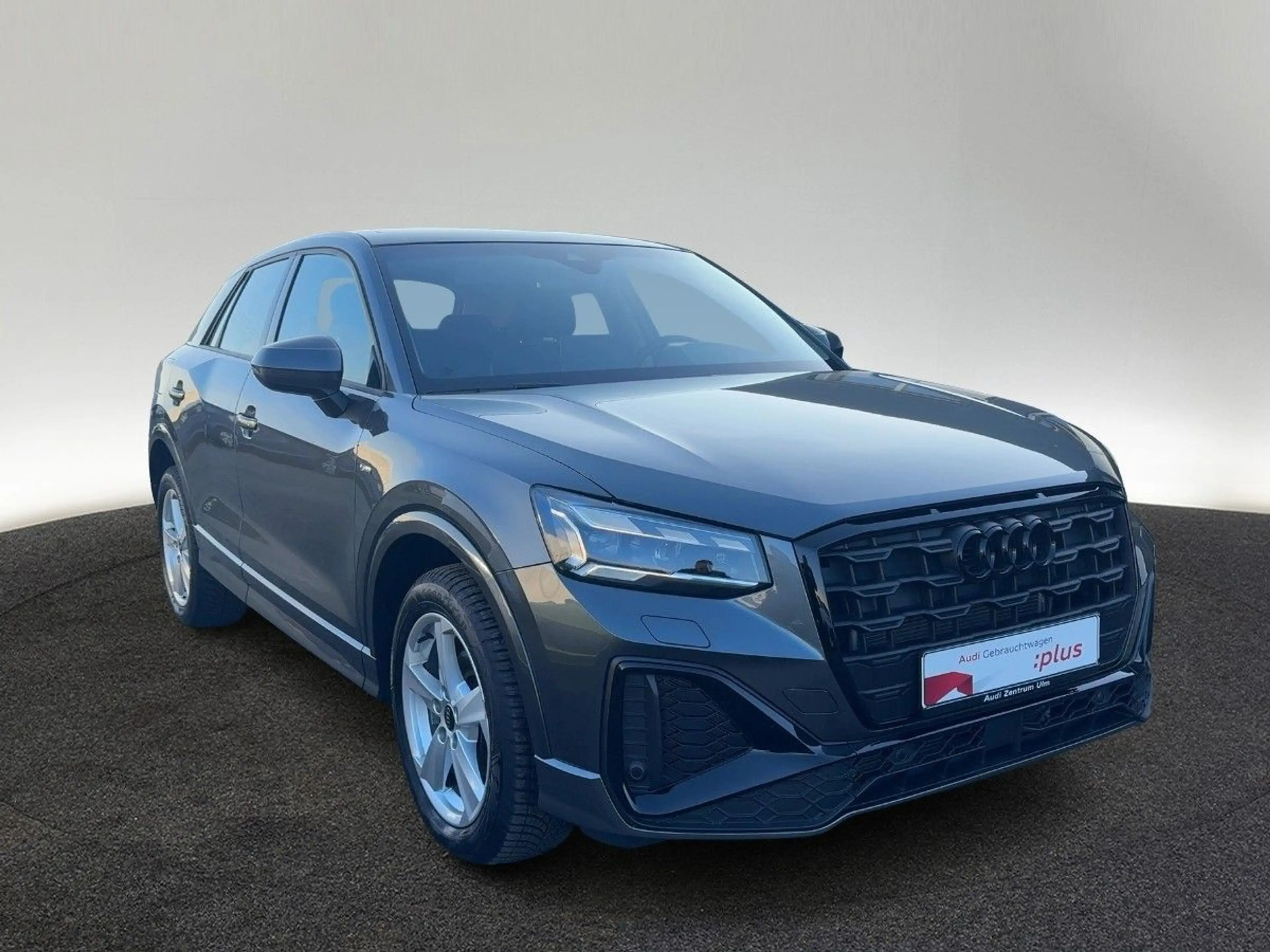 Audi Q2 S line 30 TDI MATRIX PANO KAM EL-HECKKL. SHZ — photo 6