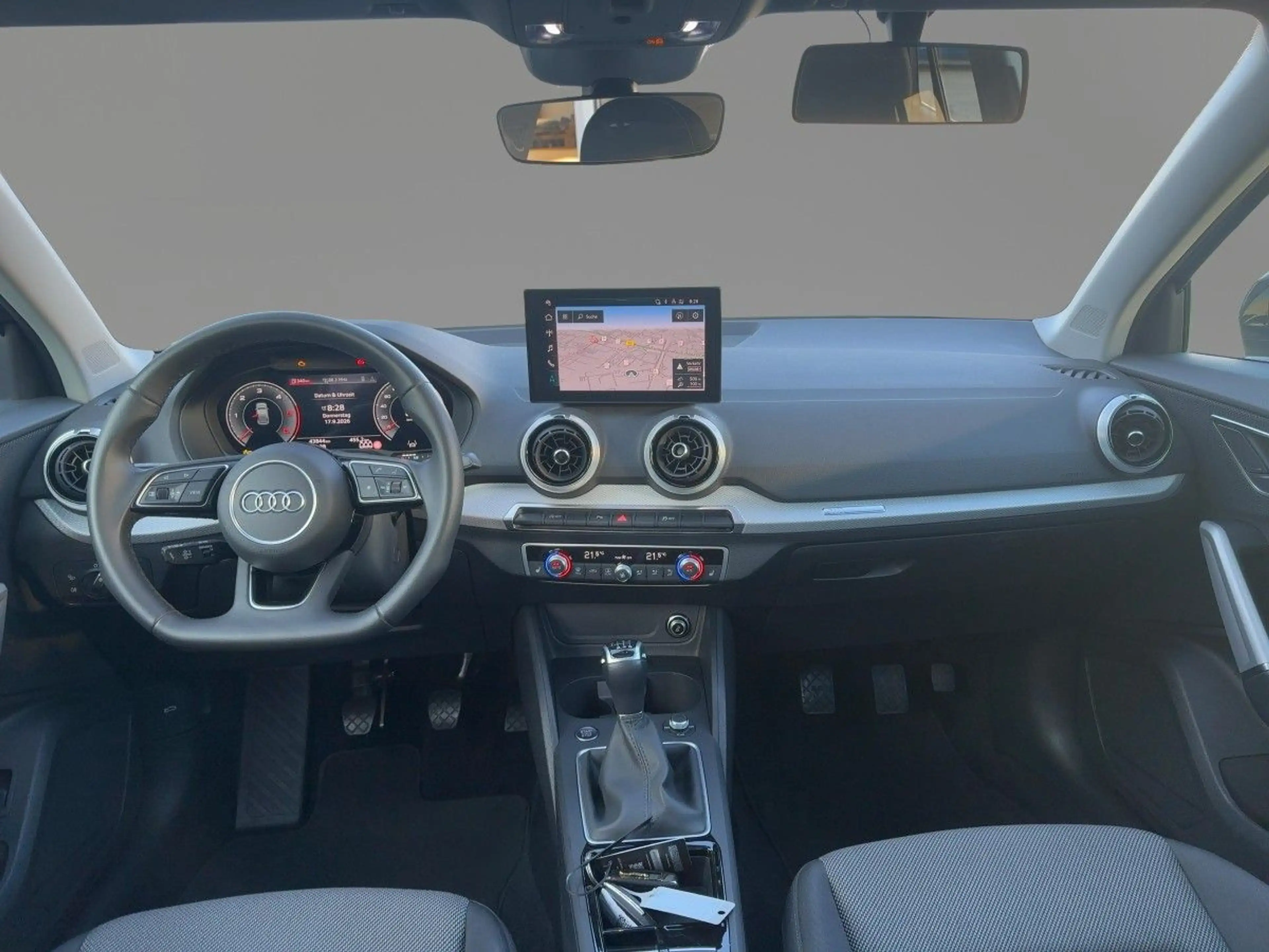 Audi Q2 S line 30 TDI MATRIX PANO KAM EL-HECKKL. SHZ — photo 10
