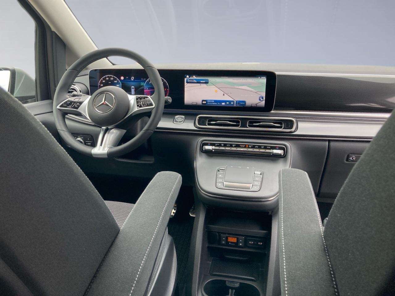Mercedes-Benz V 250