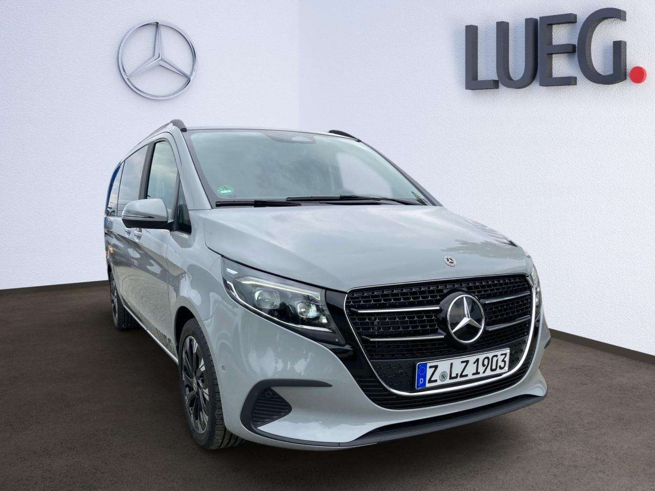 Mercedes-Benz V 250