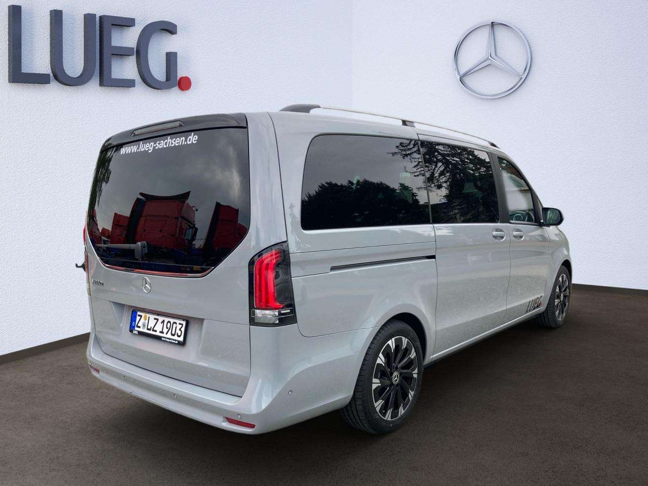 Mercedes-Benz V 250