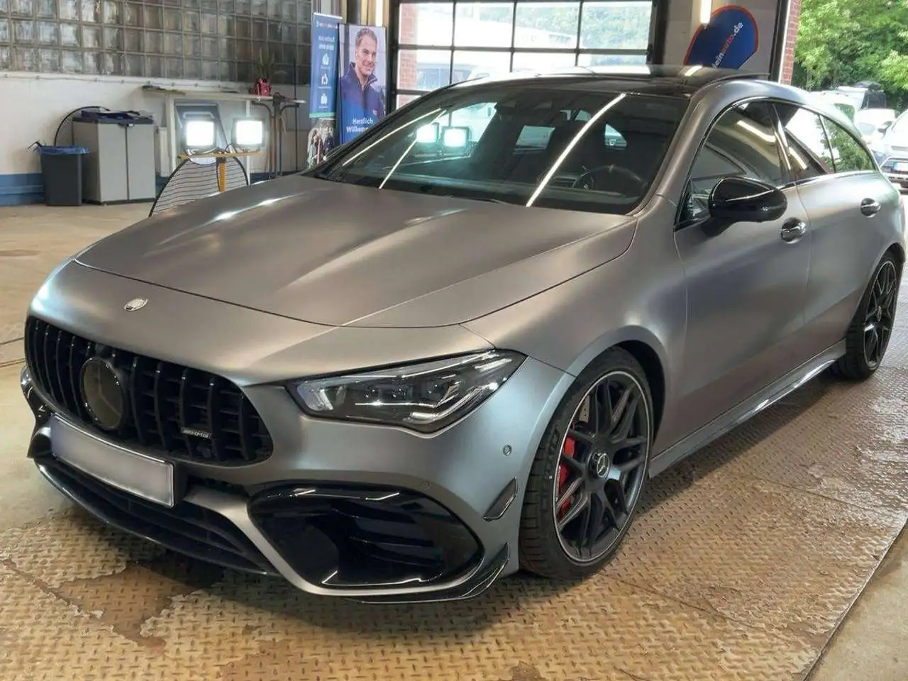 Mercedes-Benz CLA 45 AMG