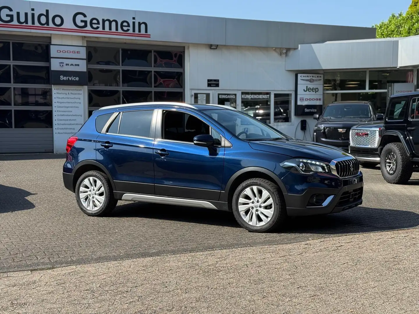 Suzuki SX4 S-Cross Club Bleu - 2