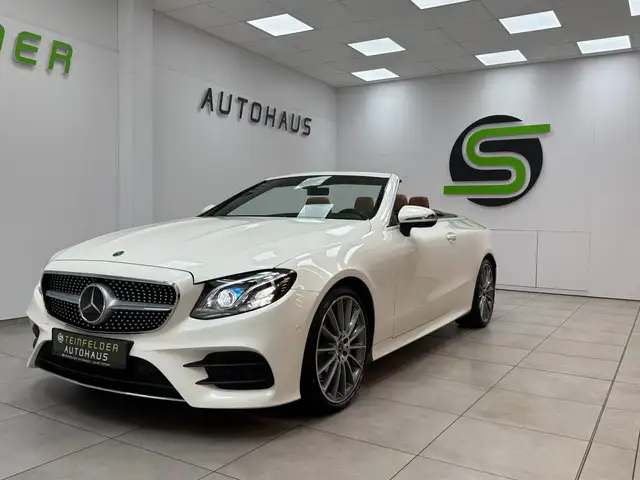 Mercedes-Benz E-Class view 4