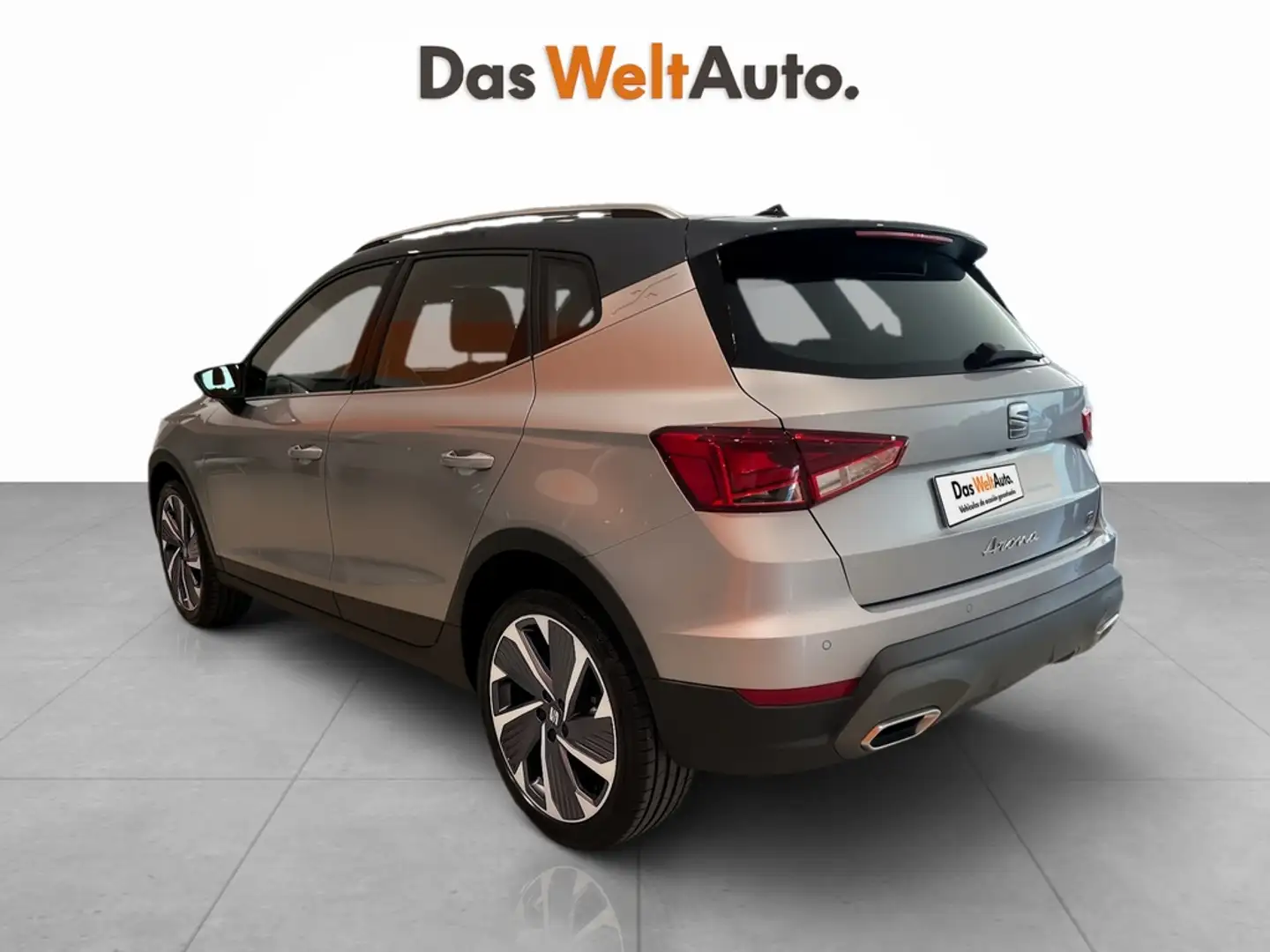 SEAT Arona 1.0 TSI S&S FR XM 110 Plateado - 2