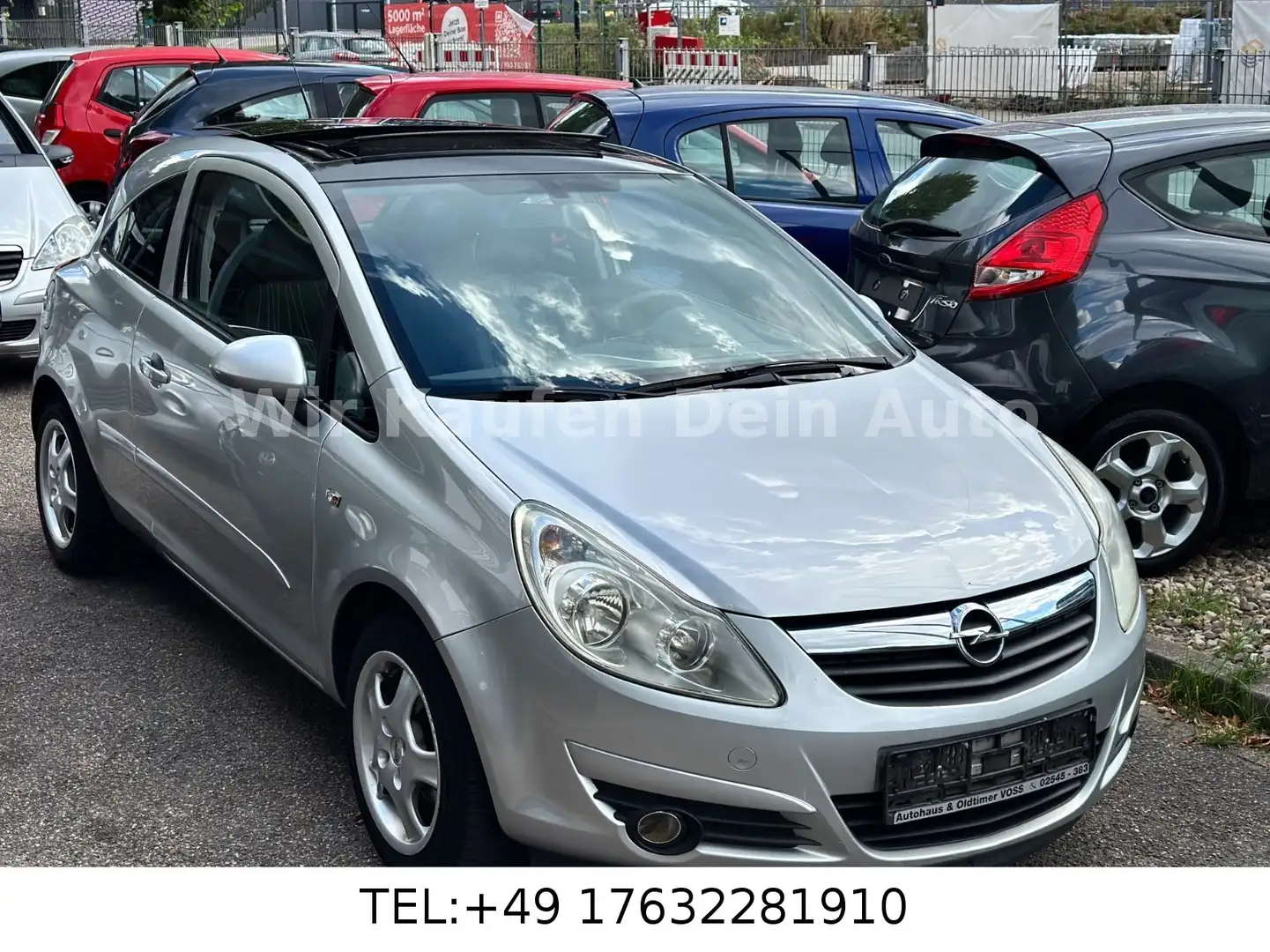 Opel Corsa D CATCH ME*PANORAMA*KLIMA* Silber - 1