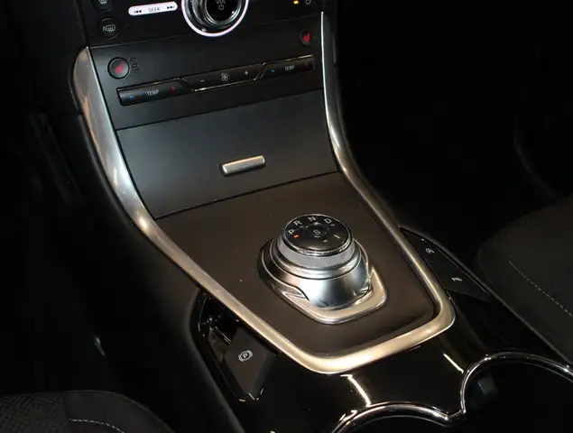 Ford S-Max view 16