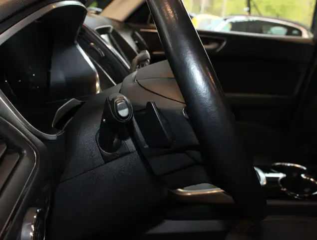 Ford S-Max view 15