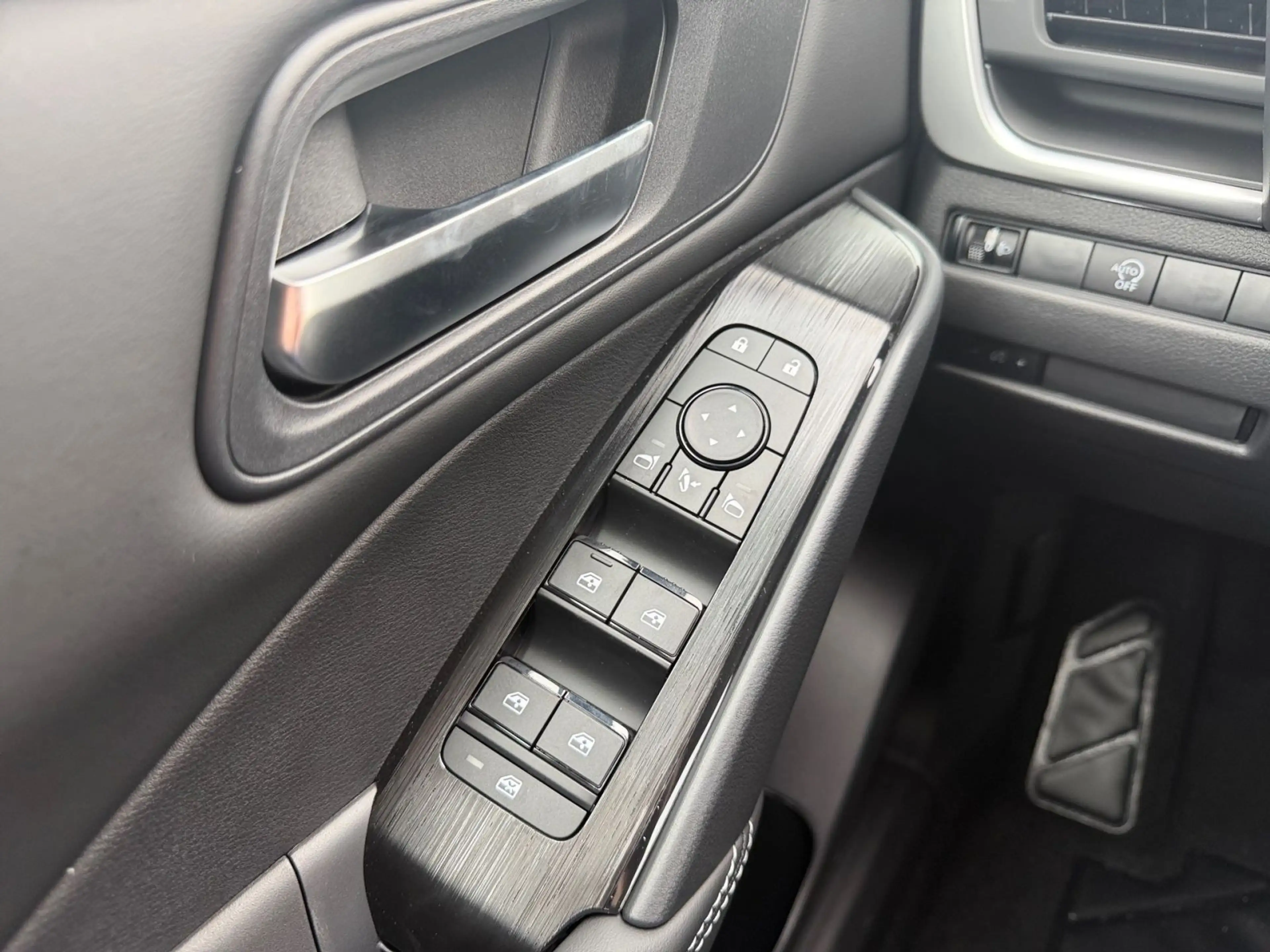 Nissan Qashqai QASHQAI ACENTA MHEV AT - SHZ LHZ CAM CARPLAY — photo 14