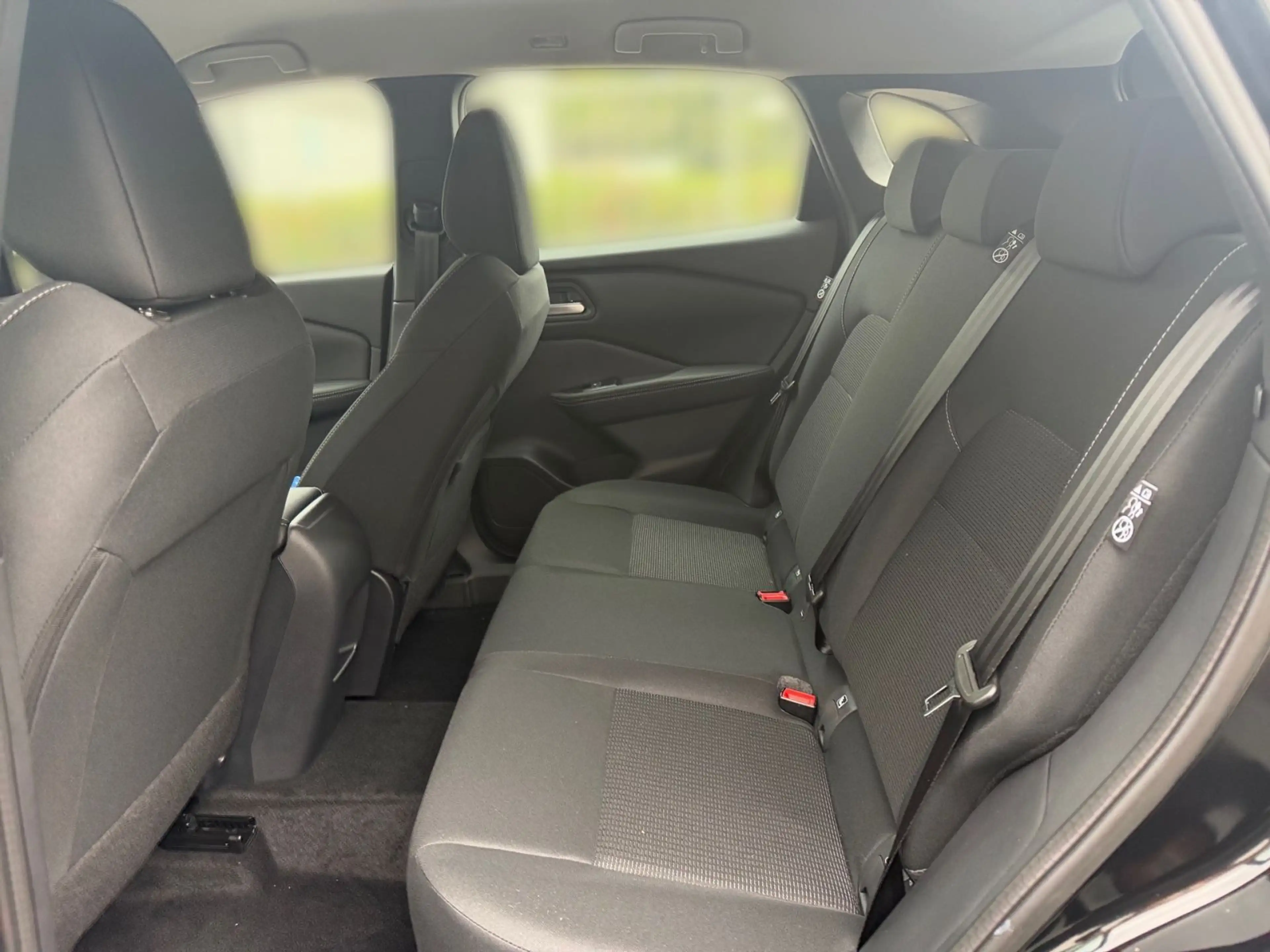 Nissan Qashqai QASHQAI ACENTA MHEV AT - SHZ LHZ CAM CARPLAY — photo 11