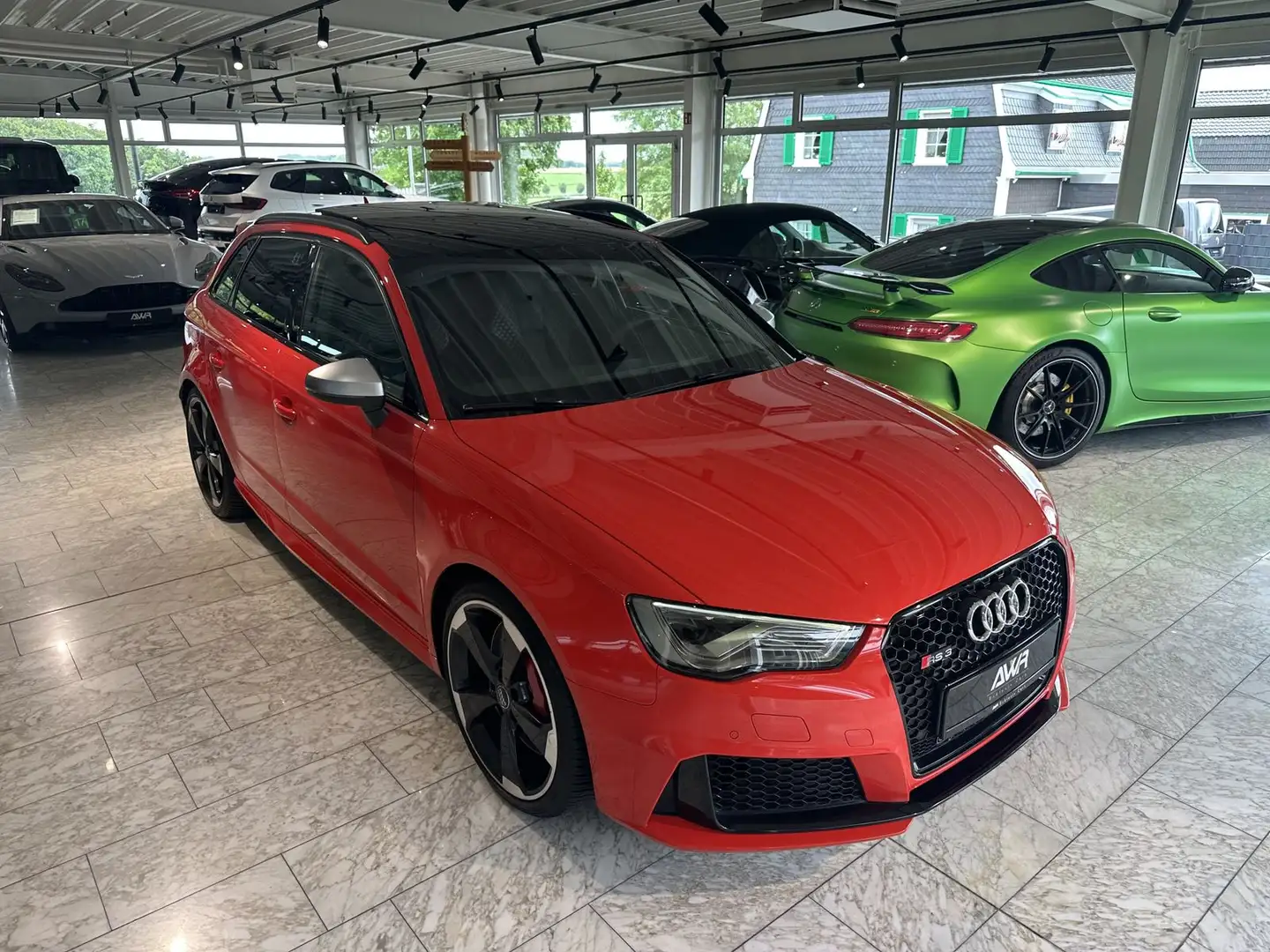 Audi RS3 Sportback Quattro SCHALE*PANO*B&O*R.KAMERA - 2