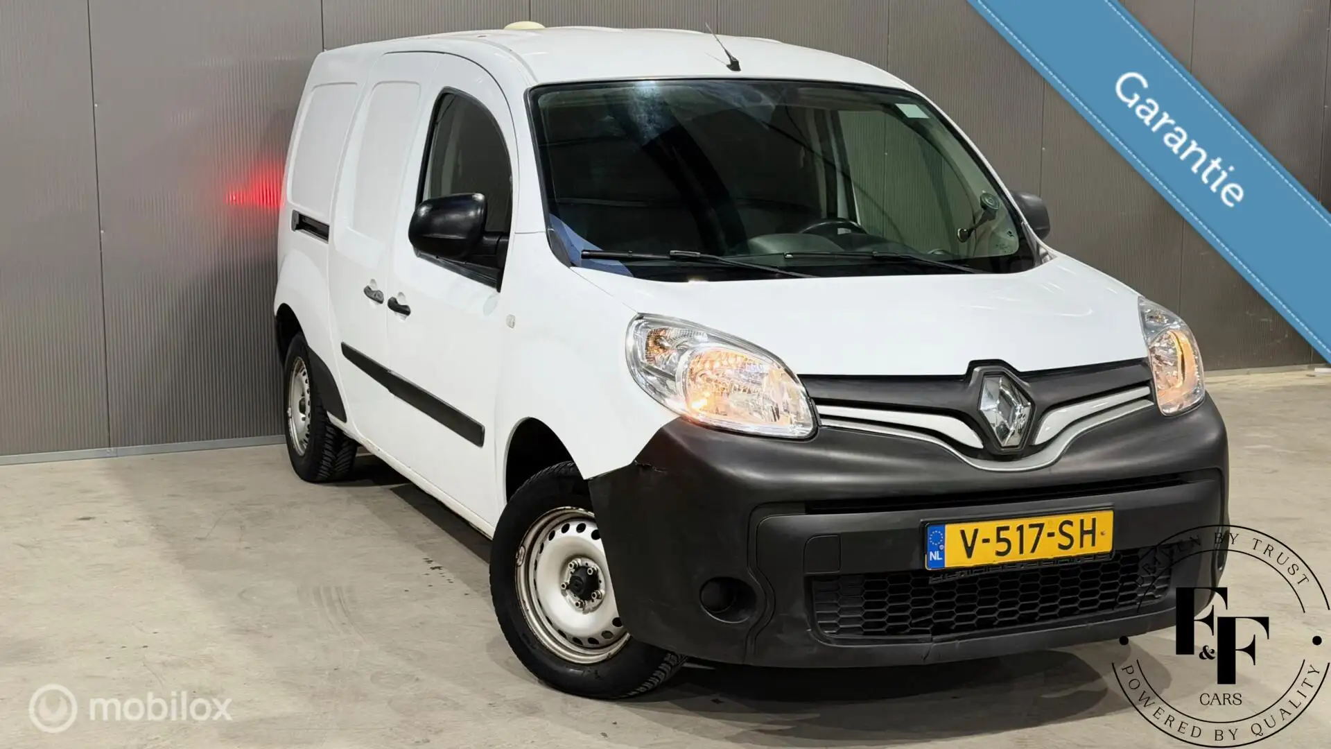 Renault Kangoo bestel 1.5 dCi 90 Energy Formula Edition Maxi Weiß - 1