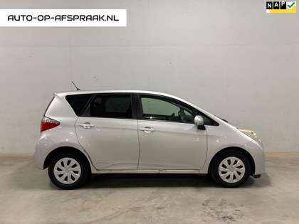 Toyota Verso-S 1.3 VVT-i Aspiration Automaat Pano Navi Clima