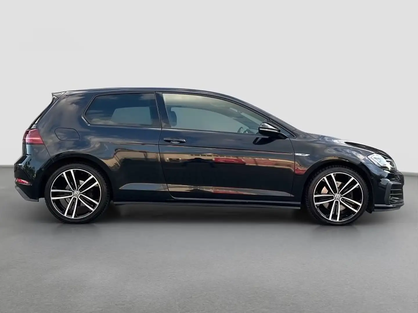 Volkswagen Golf Golf 3p 2.0 tdi Gtd 184cv dsg Nero - 2