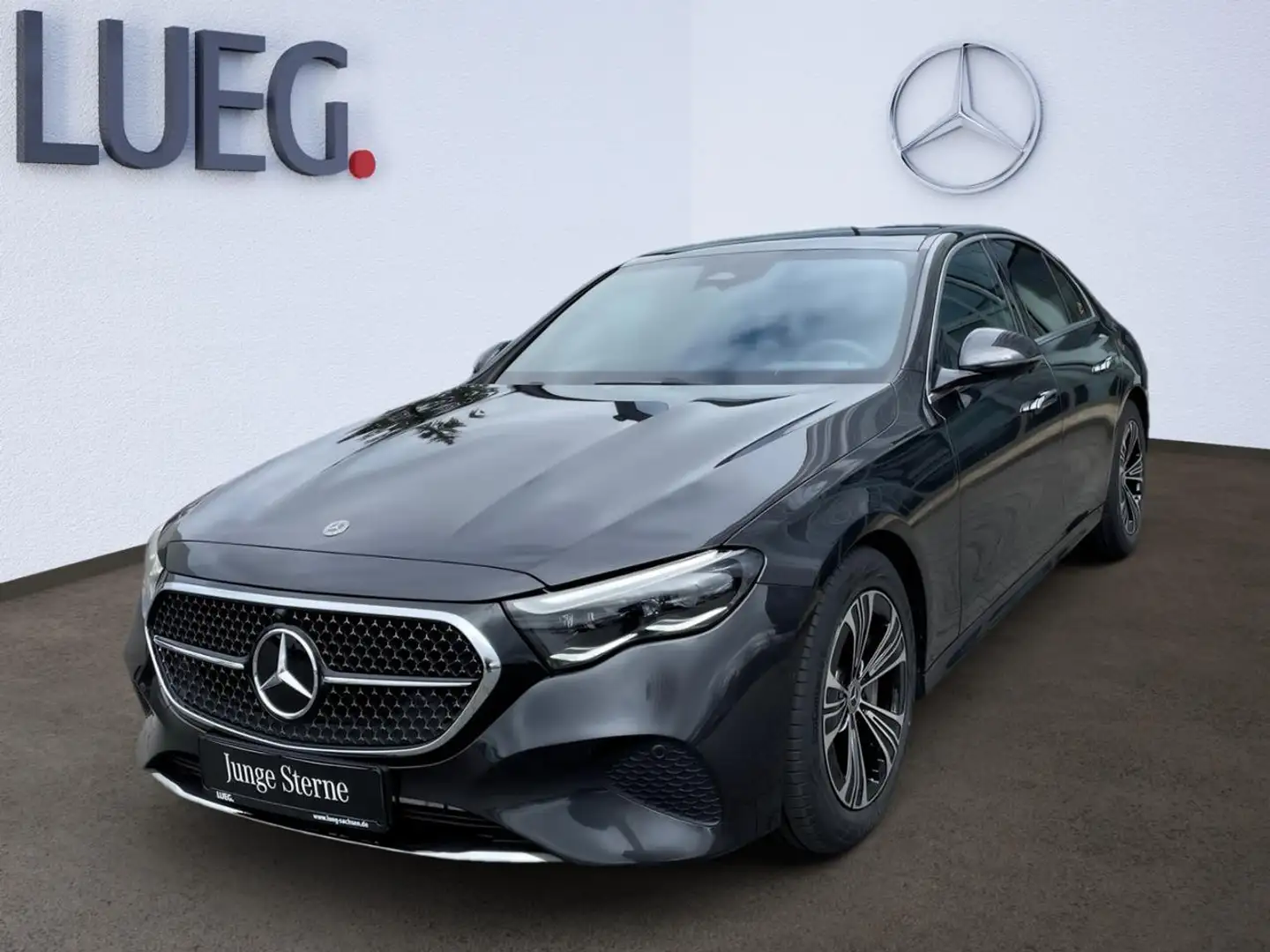 Mercedes-Benz E 450 d 4MATIC  AVANTGARDE+LEDER+PANODACH+WINTER Gris - 1