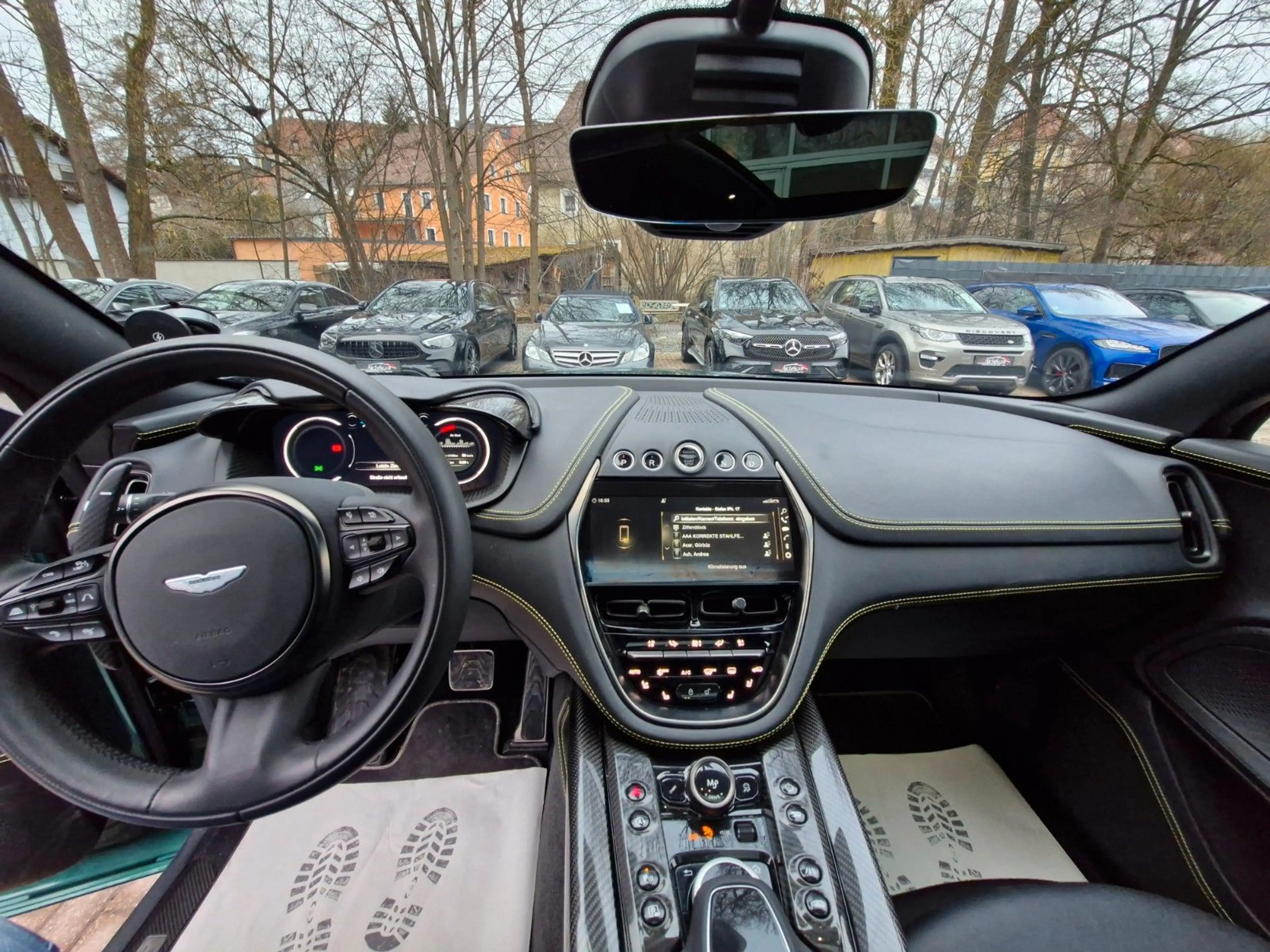 Aston Martin DBX 707 1.Hand 8-Fach Carbon Panorama — photo 13