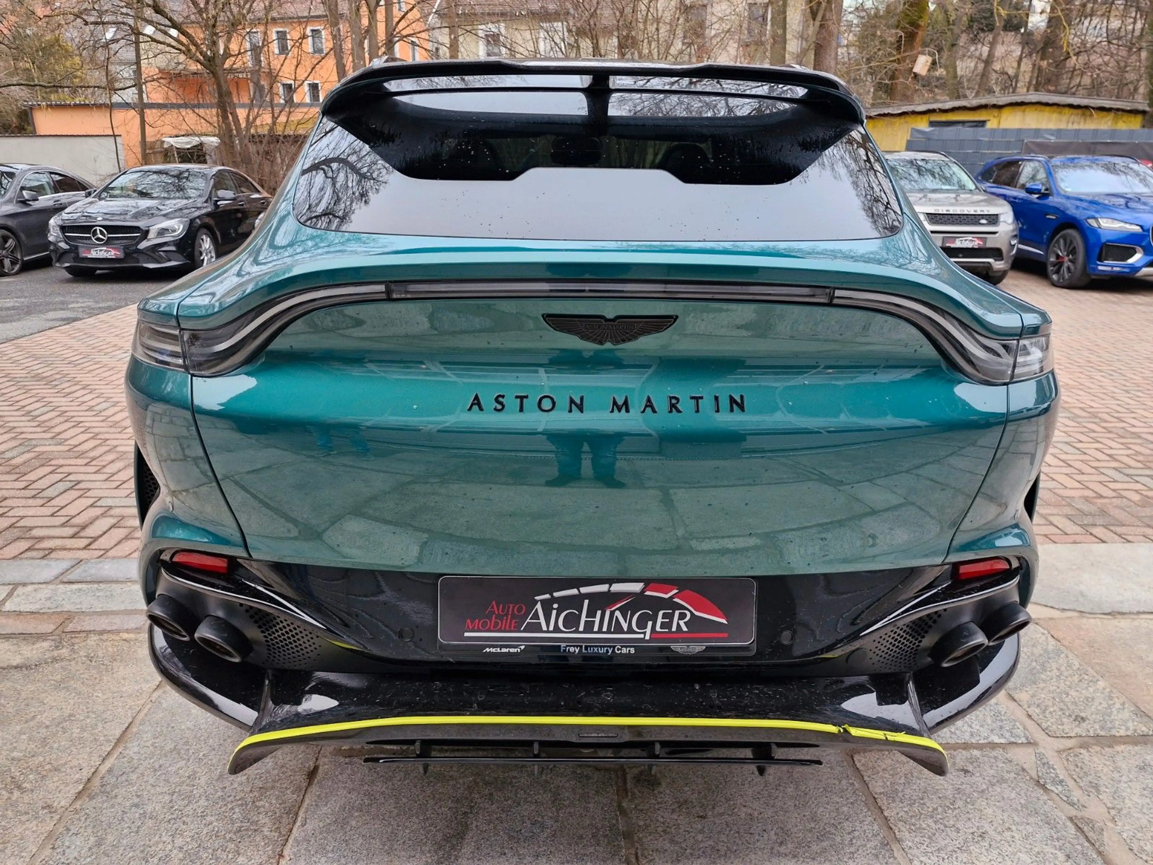 Aston Martin DBX 707 1.Hand 8-Fach Carbon Panorama — photo 6