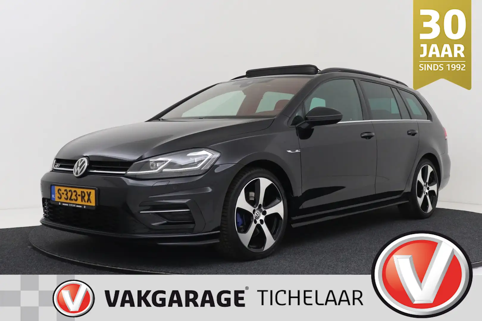 Volkswagen Golf Variant 1.5 TSI Highline Business R-Line | Panoramadak | C Schwarz - 1