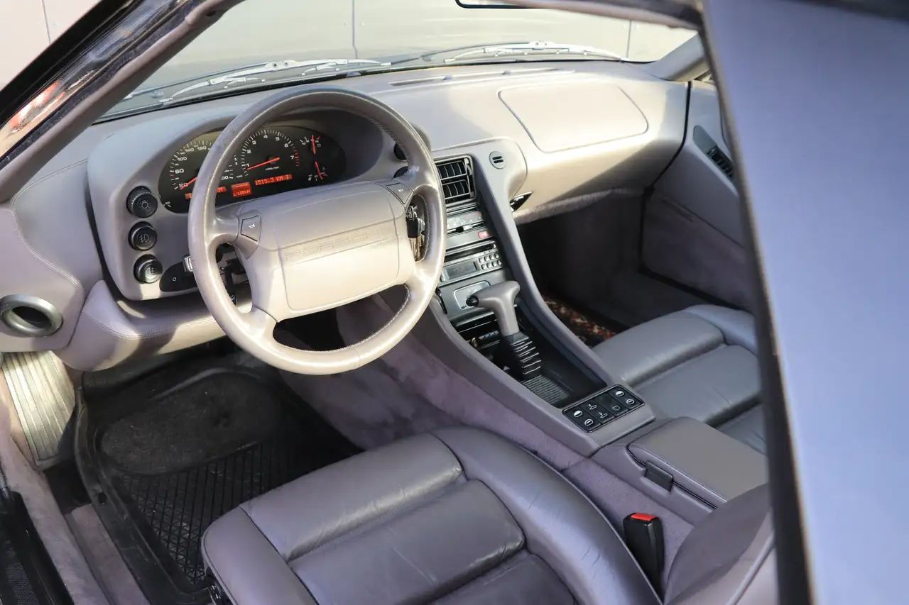 Porsche 928 GTS, foto 9