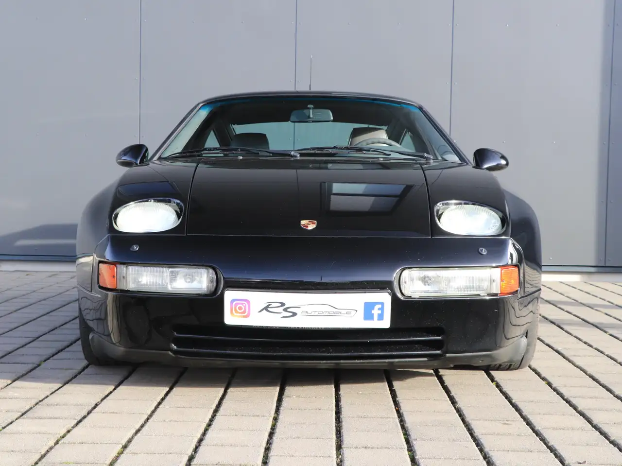 Porsche 928 GTS, foto 2