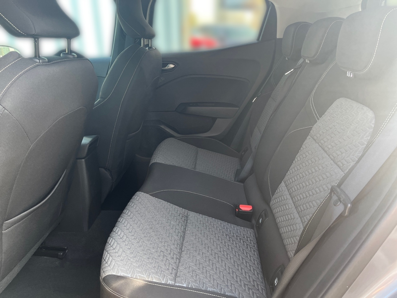 Renault Clio EVOLUTION TCe 90 — photo 12