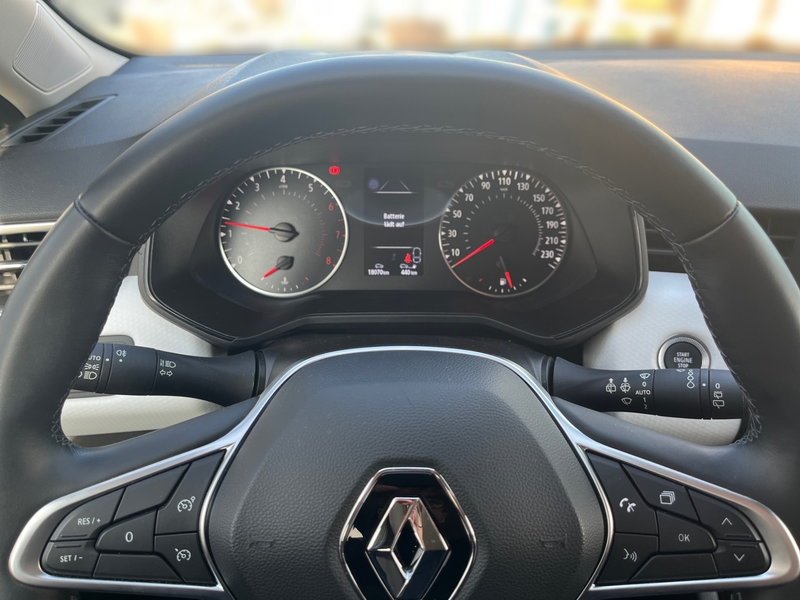 Renault Clio EVOLUTION TCe 90 — photo 9