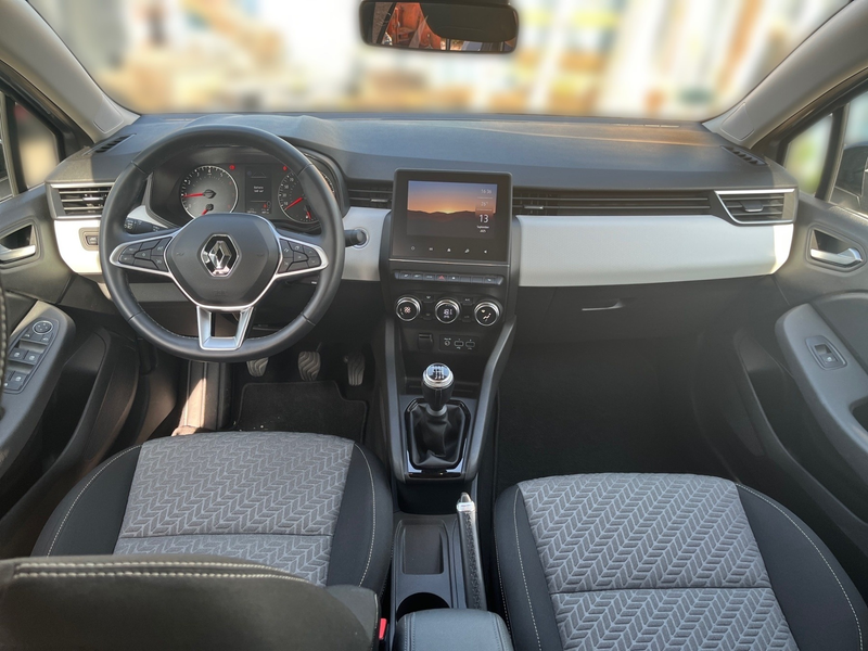 Renault Clio EVOLUTION TCe 90 — photo 11