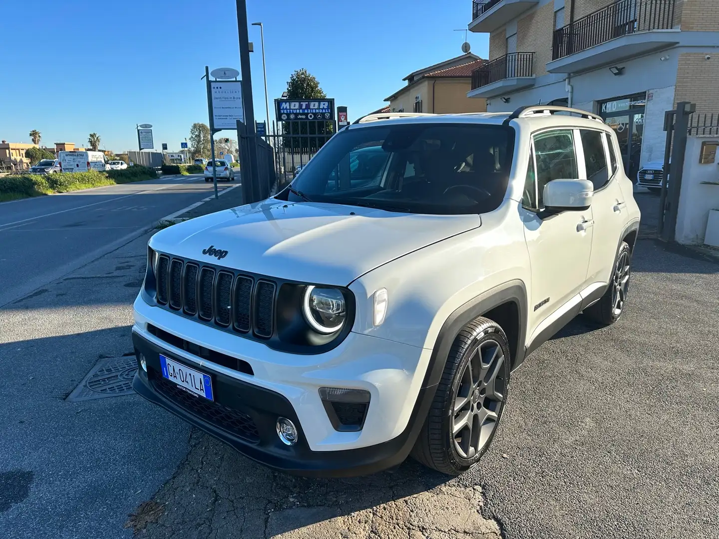 Jeep Renegade 1.6 MJT 120cv S CERCHI 19" PACK LED UFF. Fehér - 1