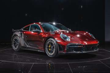 Porsche 911 (992) Turbo S Stinger GTR Carbon 1/7