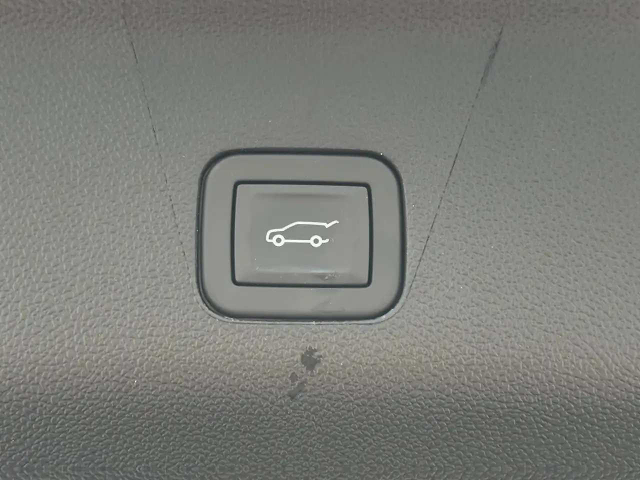 Chevrolet Tahoe снимка Chevrolet Tahoe