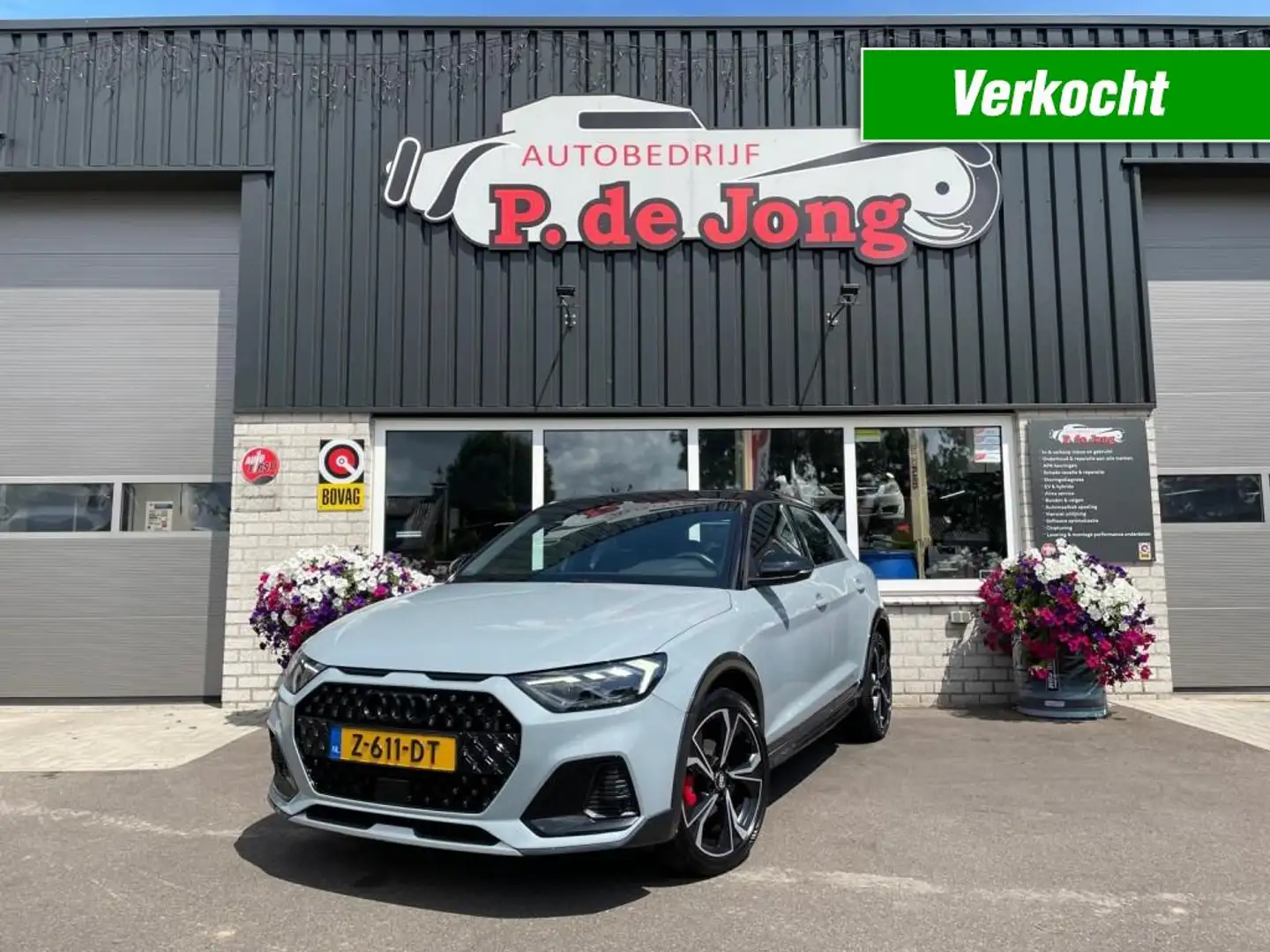 Audi A1 Citycarver / Allstreet 35 TFSI EPIC Edition One, S Grau - 1