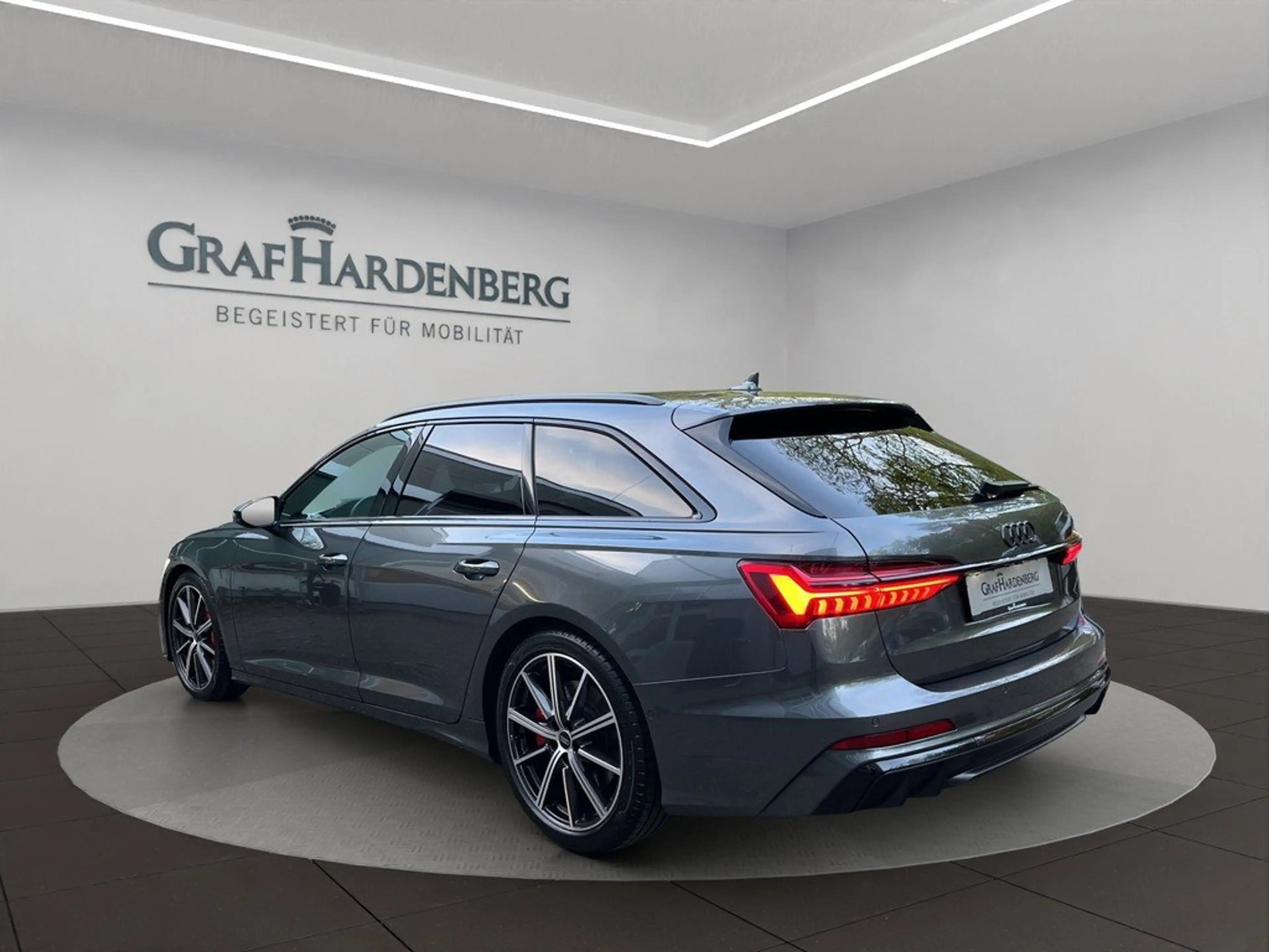 Audi S6 Avant 3.0 TDI quattro Tiptronic B&O GRA — photo 4