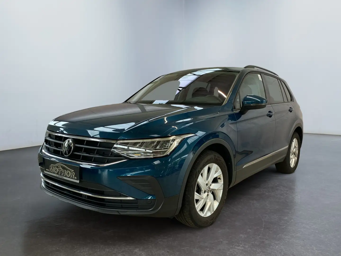 Volkswagen Tiguan Life 2.0 TSI 4Motion DSG LED ACC PDC Blau - 2