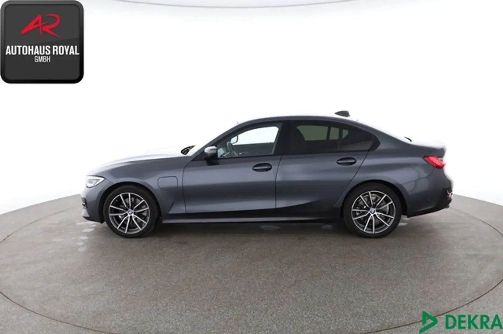 BMW 320 e M LENKRAD LASER,HEADUP,KAMERA,KEYLESS,1.HD Grau - 2