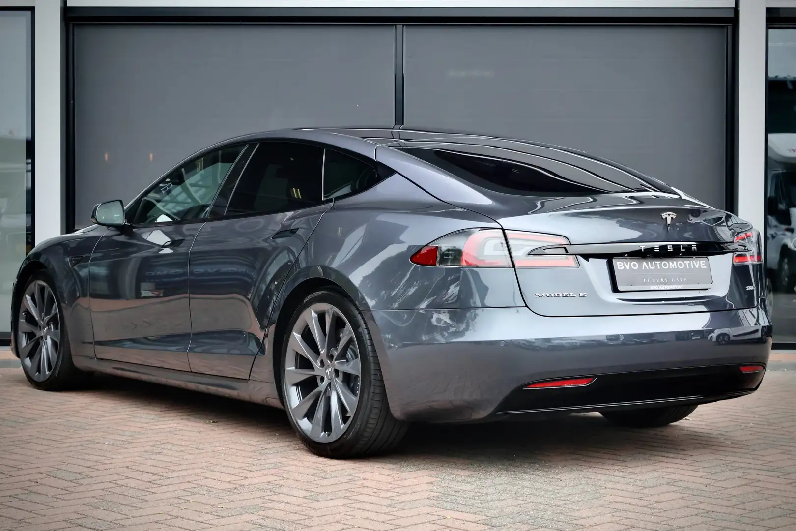 Tesla Model S 90D €24.750 ex btw Autopilot Pano Luchtvering Alca Grijs - 2