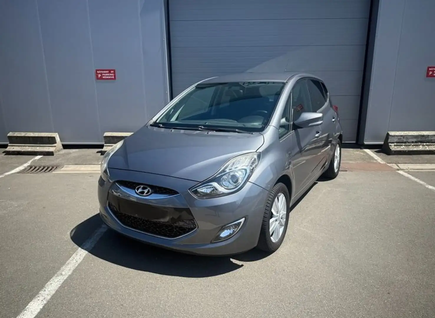 Hyundai iX20 iX20 1.6i AUTOMATIQUE - AIRCO Grijs - 1
