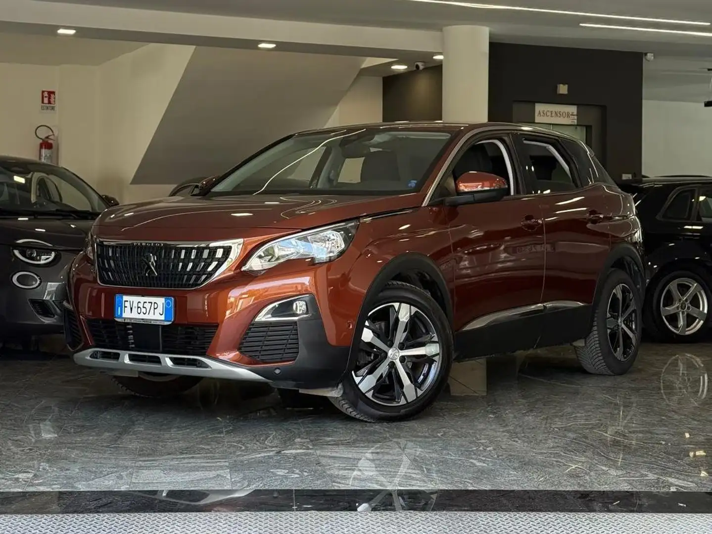 Peugeot 3008 3008 1.5 bluehdi Allure s Marrone - 1