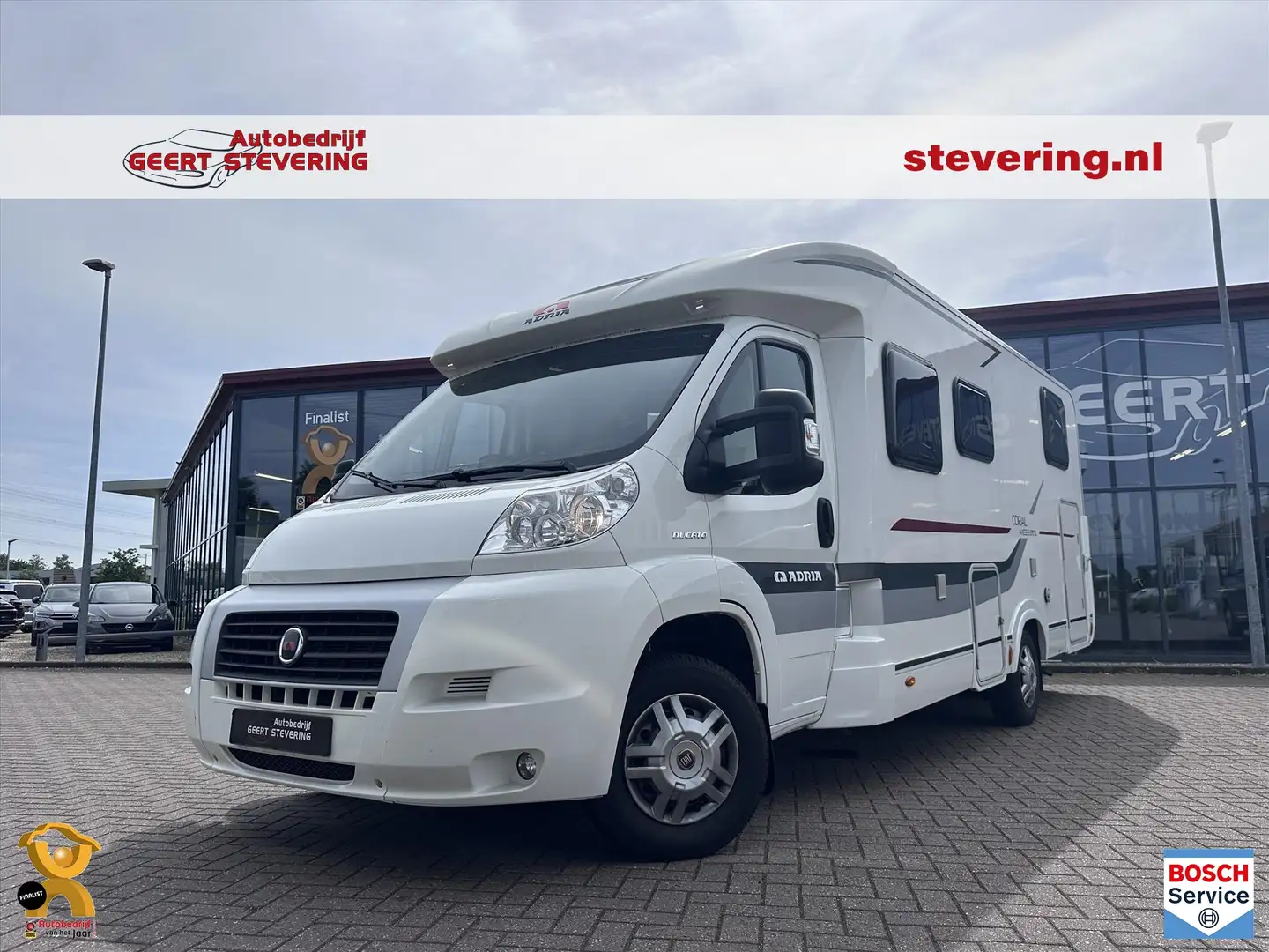 Adria Coral S 670SL / Nieuw staat / 2 lengte bedden Weiß - 1