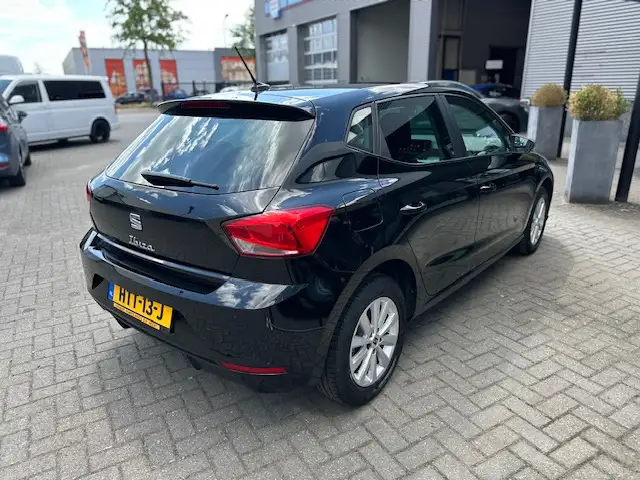 Seat Ibiza view 7