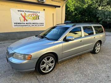 V70 II 2007 2.4 d5 Summum 185cv