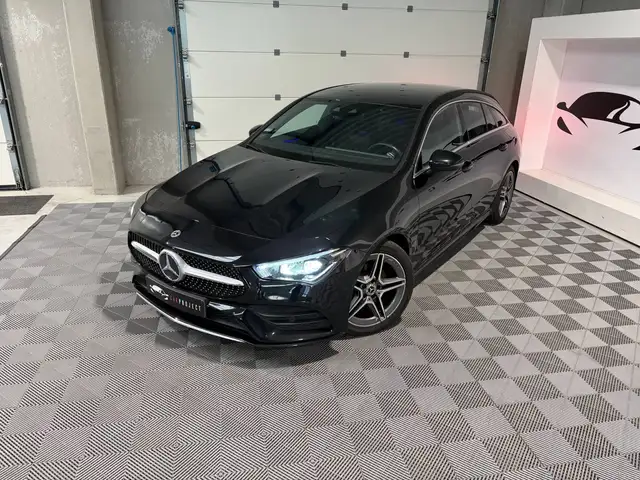 Mercedes-Benz Cla view 2