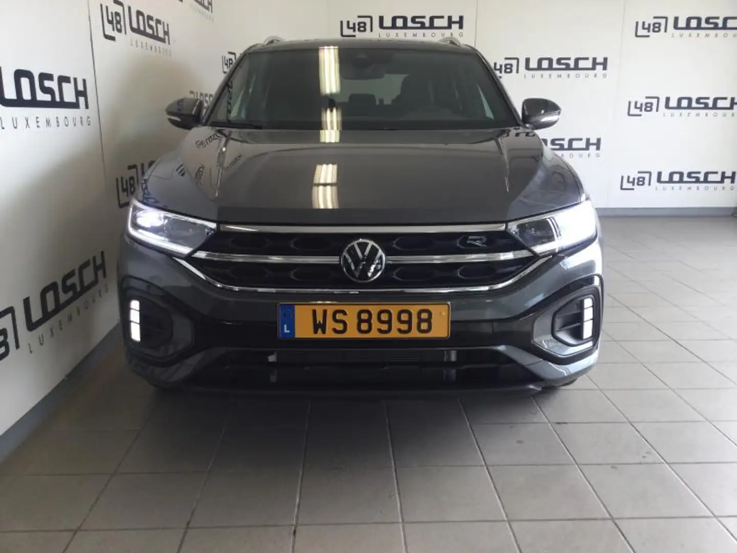 Volkswagen T-Roc R-Line 2.0 TDI DSG Gris - 2