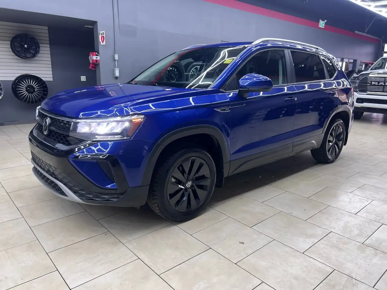Volkswagen Taos снимка Volkswagen Taos