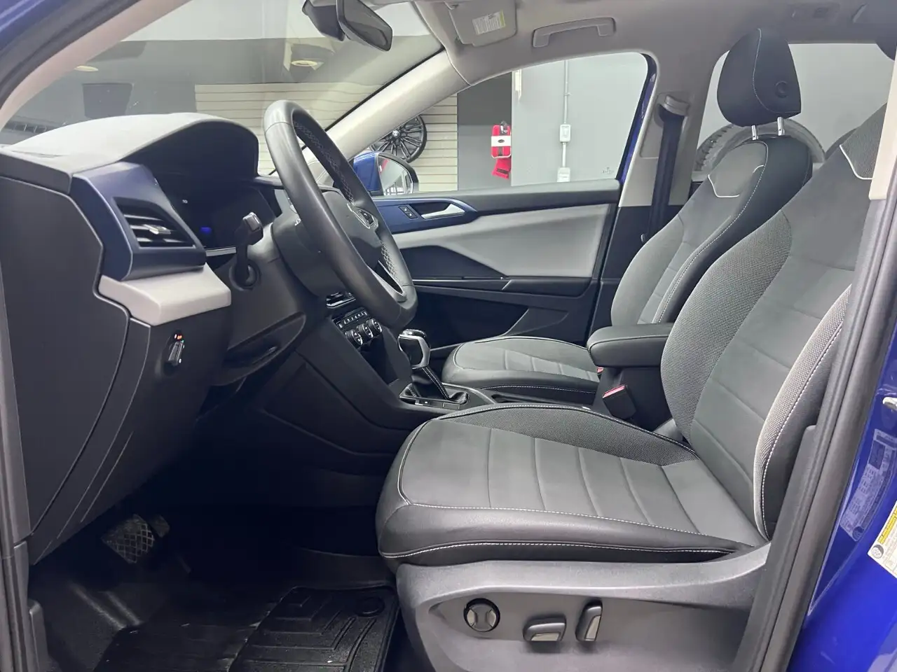 Volkswagen Taos снимка Volkswagen Taos